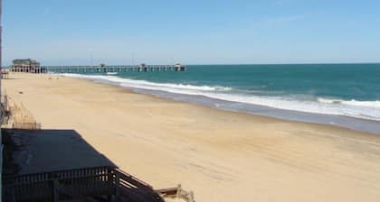 Enjoy your magnificent ocean views from your huge balcony!
