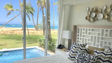 2 bedrooms, in-room safe, iron/ironing board, WiFi