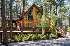 Exterior - Shadow Rock Chalet with Spa, Spa Deck, Fenced Yard, Pool Table, Game Room & more (Munds Park)