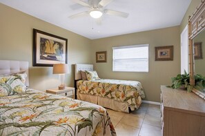 3 habitaciones, tabla de planchar con plancha y wifi gratis