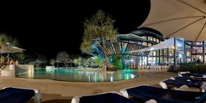 Outdoor pool, a heated pool - Entire House. THE Closest Accom to Kingfisher Resort & Beach on the Island (Fraser Island)