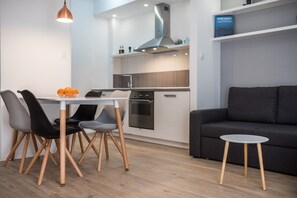 Dining - A perfect place to feel the heartbeat of the city. (Zadar)