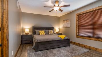 4 bedrooms, iron/ironing board, travel crib, free WiFi