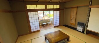 Ryokan Iriumi