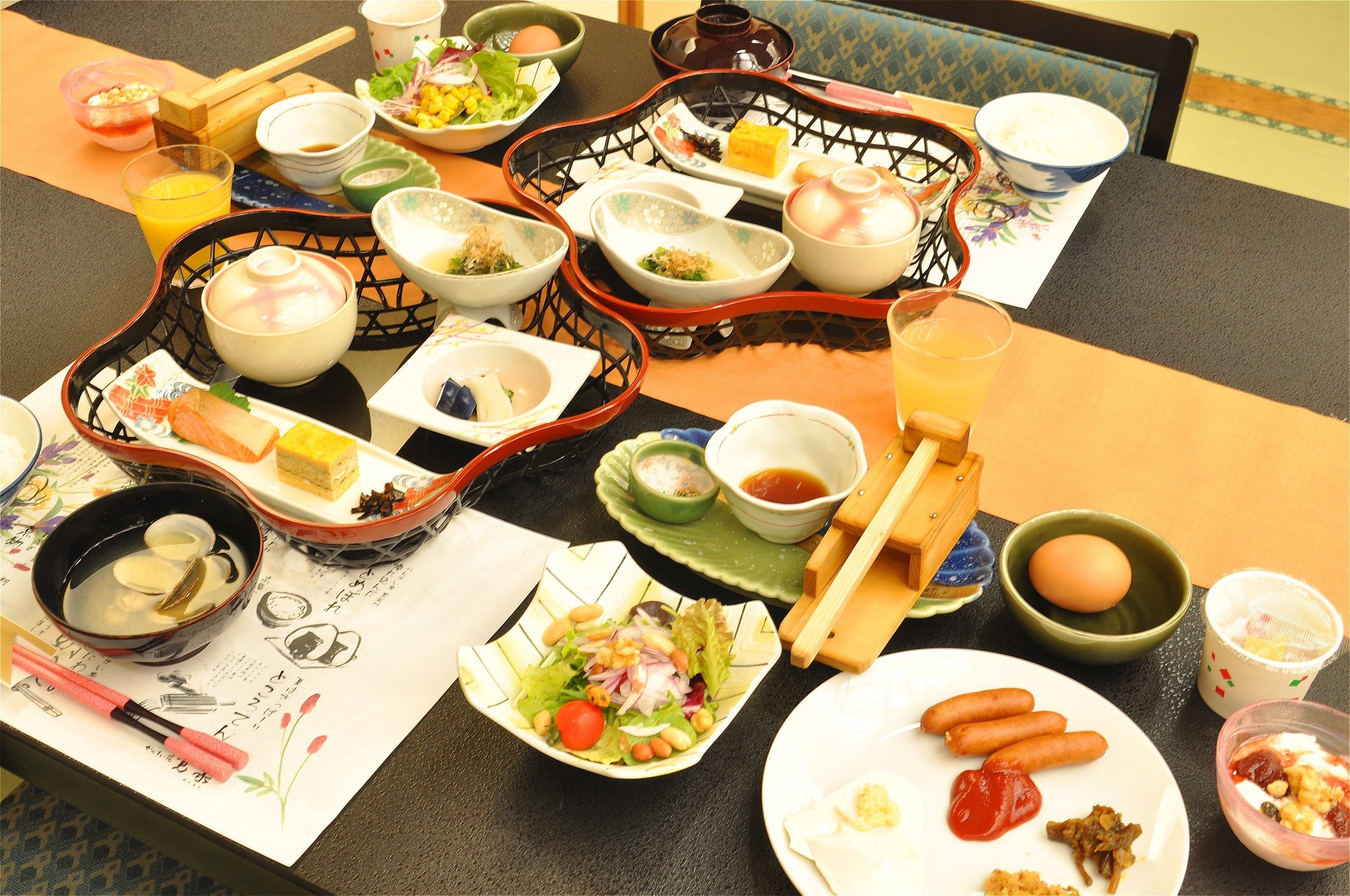 daily full breakfast (jpy 2200 per person)