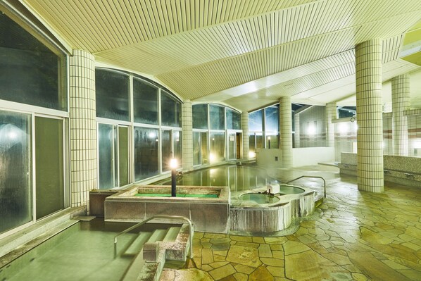 Baño termal público