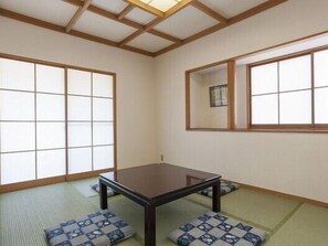 Interior - Yatsugatake Wanwan Paradise (Hokuto)