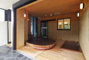 Free toiletries, hair dryer - Sasakura Onsen Ryuunsou (Itoigawa)