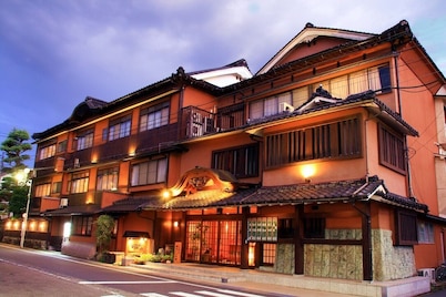 Iwai Onsen Roman Densho no Yado Akashiya