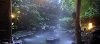 Iwai Onsen Roman Densho no Yado Akashiya