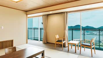 ํธ๋๋์
๋๋ฃธ, ๊ธ์ฐ (Japanese-style, High Floor) | ๊ฐ์ค ๋ด ๊ธ๊ณ , ๋ฌด๋ฃ WiFi, ์นจ๋ ์ํธ
