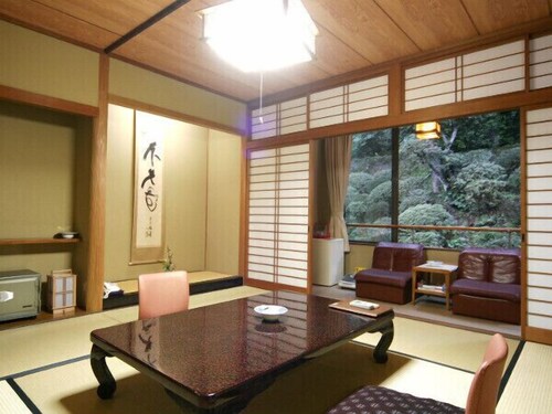 Yunotsu Onsen Nogawaya Ryokan