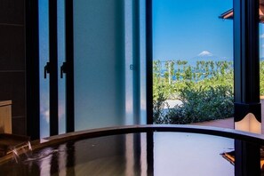 Interior - Futaritowani En (Izu)