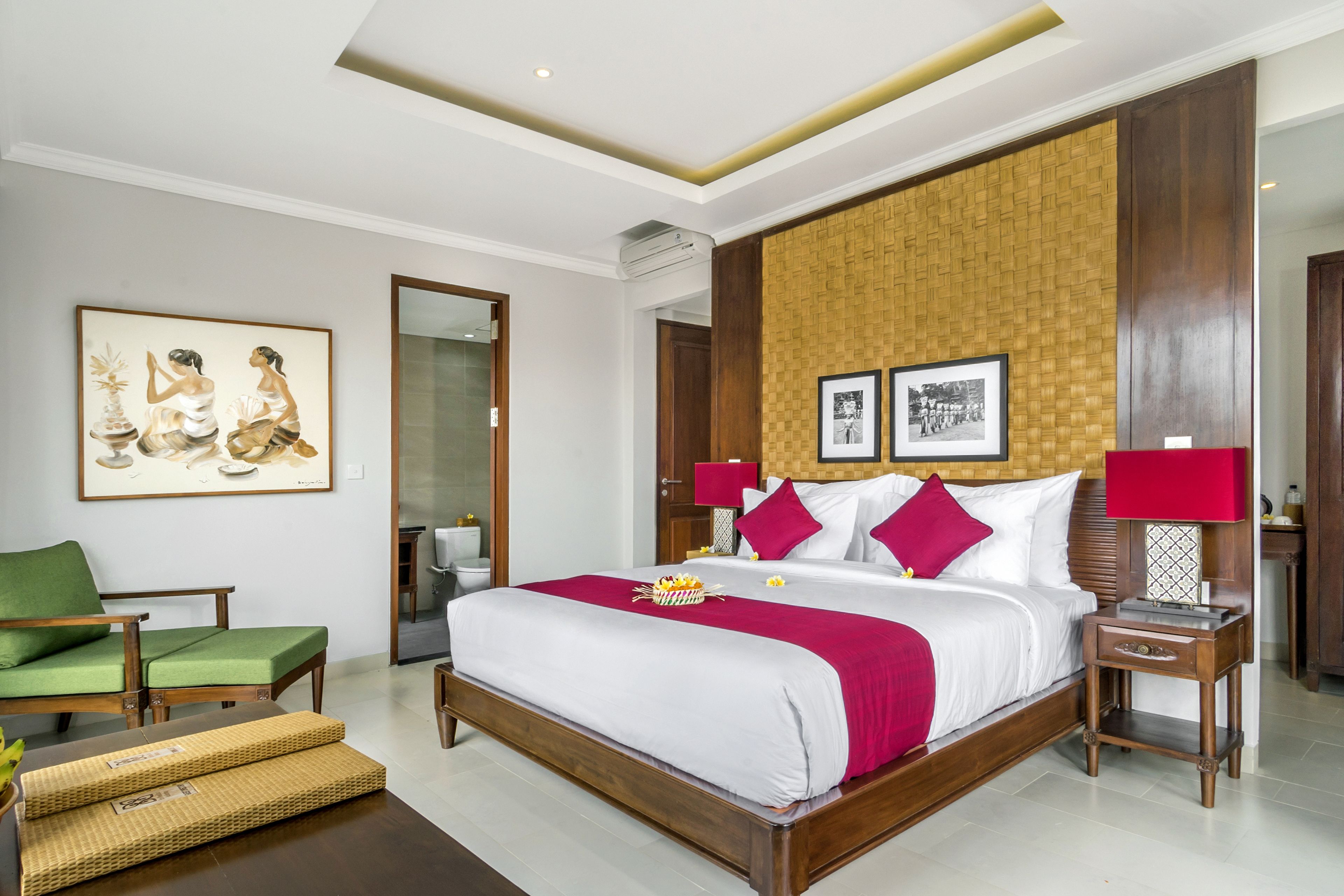 grand double room | in-room safe, desk, soundproofing, free wifi