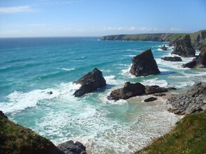 靠近海滩、沙滩毛巾