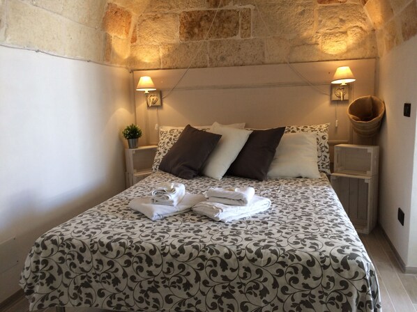 1 غرفة نوم وواي فاي مجانًا وملاءات أسرّة