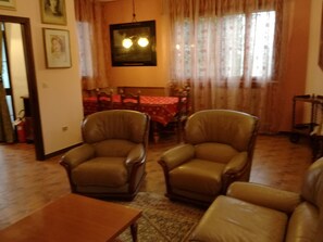 Interior - A house in the vineyard (Cornuda)