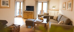 Fernseher, Kamin