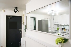 家庭獨棟房 屋, 2 間臥室 | 客廳 | 32-吋平面電視、有線頻道、電視