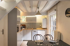 Dining - Ty Charm - Charmante maison dans centre historique (Rennes)