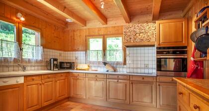 Chalet Clairvaux 5 bedrooms - sleeps 14 persons