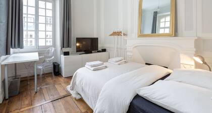 L'HORLOGE - Cocon de Charme au coeur de Rennes