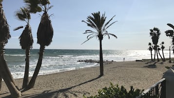 Vlak bij het strand