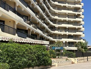 Exterior - 2-room apartment with terrace near the beach (Fréjus)