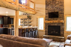Interior - The Luxurious Turkey Run (Wisconsin Dells)