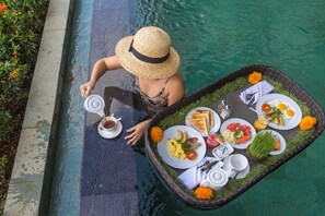 Daily continental breakfast for a fee - Wadari Retreat Villa Ubud (Ubud)