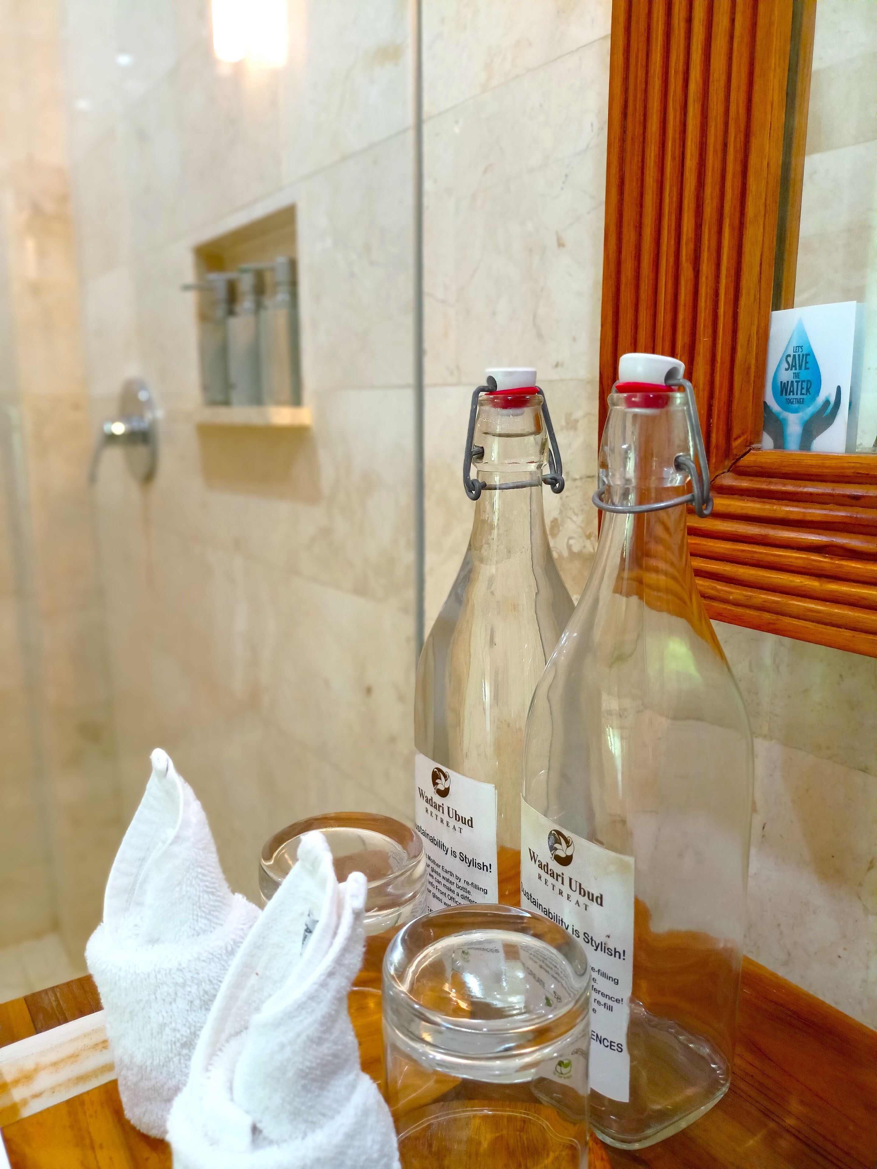 1 bedroom, egyptian cotton sheets, premium bedding, select comfort beds