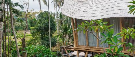 One Bedroom Bamboo Villa with Pool | Piscina particular