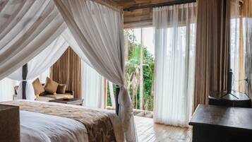 One Bedroom Bamboo Villa with Pool | Egyptian cotton sheets, premium bedding, Select Comfort beds, minibar