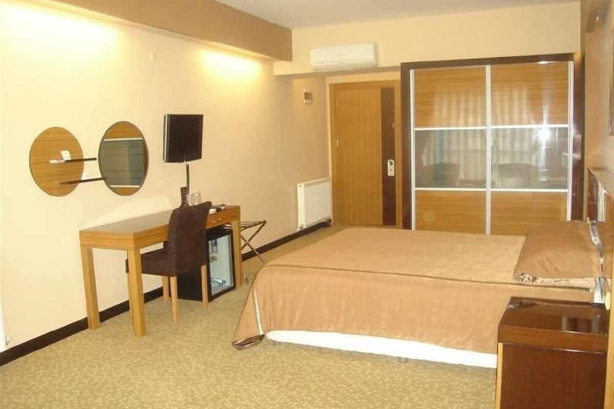 Chambre Classique Double ou avec lits jumeaux