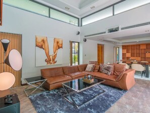 Living area - Kensho Villa (Choeng Thale)