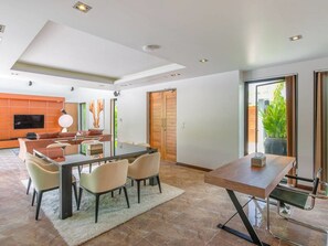 TV - Kensho Villa (Choeng Thale)