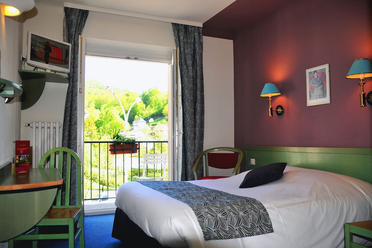 Chambre Classique Double ou avec lits jumeaux, vue vallée