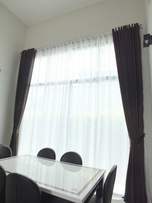 วิลล่า | บริการอาหารในห้องพัก