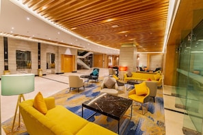 Sala de estar en el lobby