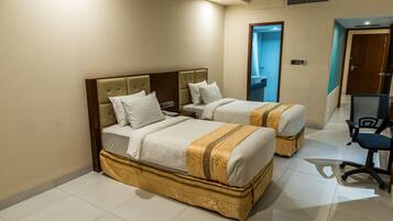 Kahden hengen superior-huone (kaksi sänkyä), 2 yhden hengen sänkyä | 1 makuuhuone, minibaari, tallelokero huoneessa, työpöytä