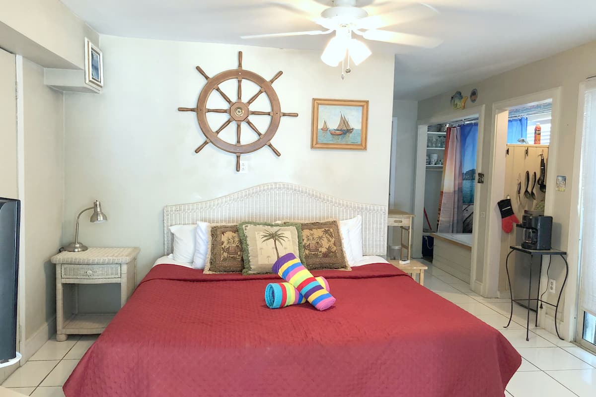 Comfort Cottage, 1 Bedroom, Ocean View, Beachfront | 1 bedroom, premium bedding, rollaway beds, WiFi