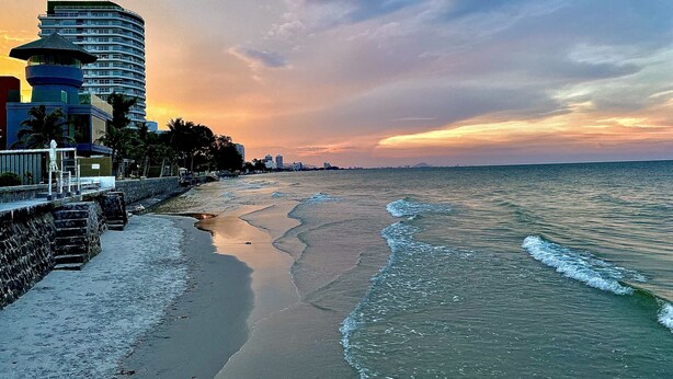 ชายหาด
