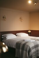 Desk, blackout drapes, free WiFi, bed sheets