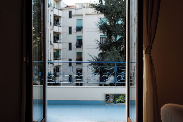 Doppia Deluxe, balcone | Biancheria da letto di alta qualità, una cassaforte in camera