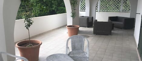 Terassi/patio