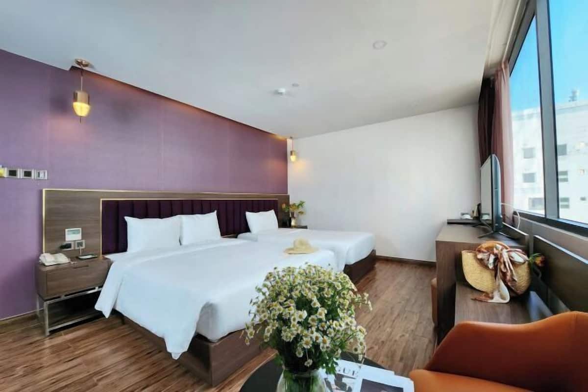 1 Schlafzimmer, Minibar, Zimmersafe, Schreibtisch