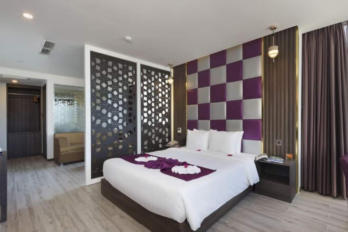 1 Schlafzimmer, Minibar, Zimmersafe, Schreibtisch