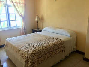 1 bedroom, Internet, bed sheets -  Your Caribbean Getaway, 20 minutes from Ocho Rios and major attractions! (Boscobel, St. Mary Parish)