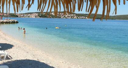 Villa Mendula Trogir - Luxury beachfront villa with a pool and organic garden