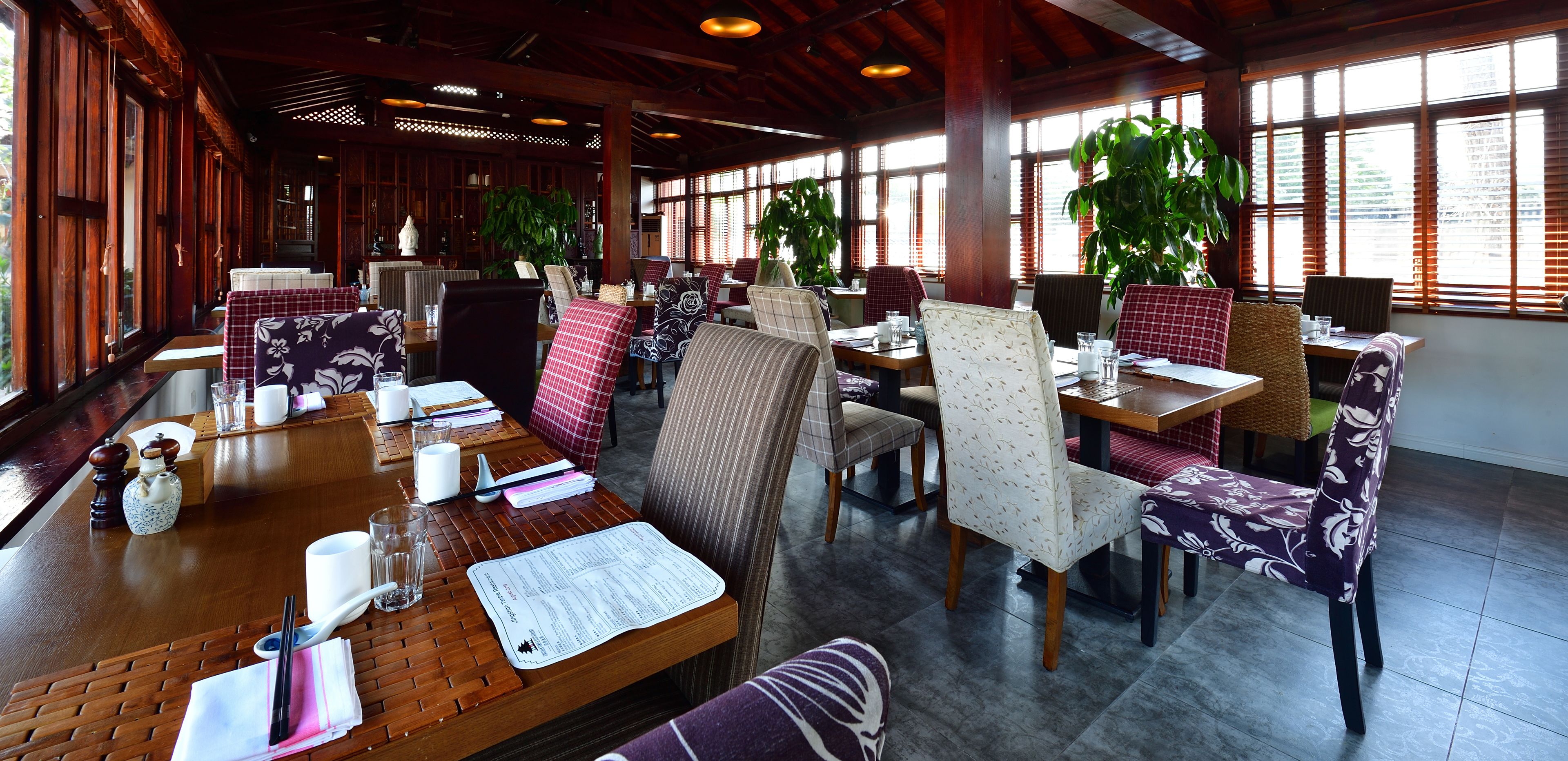 breakfast, lunch, dinner served; chinese cuisine, garden views